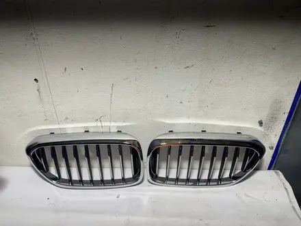 Решетка радиатора bmw 5 series G30 за 40 000 тг. в Караганда – фото 4