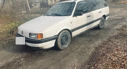 Volkswagen Passat 1993 года за 770 000 тг. в Отеген-Батыр – фото 2
