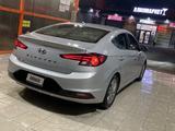 Hyundai Elantra 2019 года за 7 000 000 тг. в Атырау – фото 3