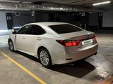 Lexus ES 250 2014 года за 13 000 000 тг. в Астана – фото 2