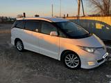 Toyota Estima 2008 годаfor4 200 000 тг. в Атырау