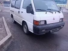 Mitsubishi L300, 1994