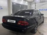 Mercedes-Benz E 200 1998 годаfor2 350 000 тг. в Кокшетау – фото 5