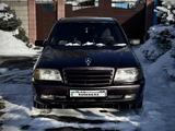 Mercedes-Benz C 200 1993 года за 1 850 000 тг. в Алматы