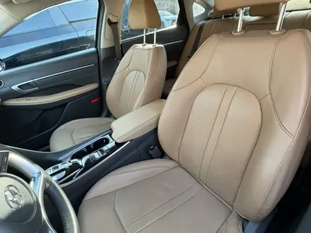 Hyundai Sonata 2021 года за 12 000 000 тг. в Актау – фото 4