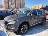 Hyundai Santa Fe 2019 года за 13 950 000 тг. в Астана – фото 3