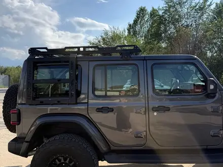 Jeep Wrangler 2021 года за 24 500 000 тг. в Алматы – фото 2