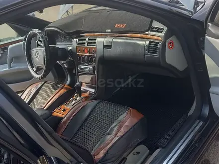 Mercedes-Benz E 230 1997 года за 2 000 000 тг. в Казыгурт