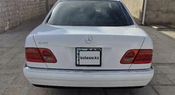 Mercedes-Benz E 320 1999 года за 3 500 000 тг. в Жанаозен – фото 5