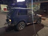 ВАЗ (Lada) Lada 2121 2001 года за 1 024 772 тг. в Мерке – фото 2