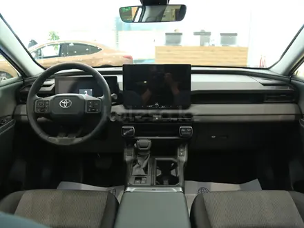 Toyota RAV4 2026 года за 21 990 000 тг. в Астана – фото 3