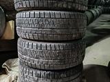 215/55R17 Pirelli ICE asimmetricoүшін100 000 тг. в Алматы