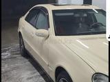 Mercedes-Benz E 220 2003 года за 3 500 000 тг. в Кызылорда – фото 2