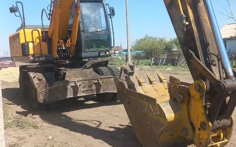 Hyundai  Колесные 2013 года за 22 000 000 тг. в Астана
