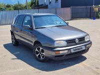 Volkswagen Golf 1992 года за 1 114 249 тг. в Есик