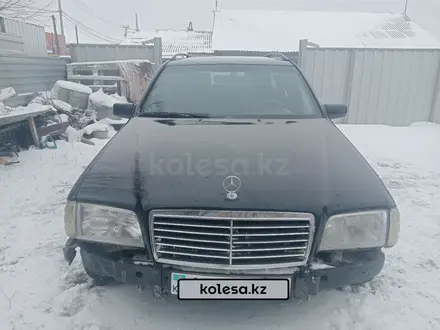 Mercedes-Benz C 200 1999 года за 1 800 000 тг. в Актобе – фото 3