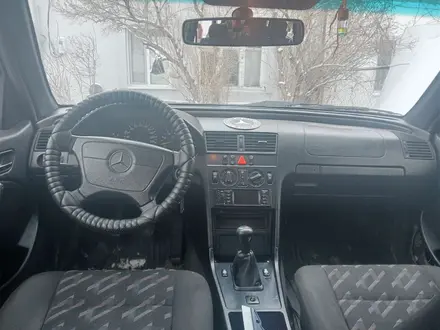 Mercedes-Benz C 200 1999 года за 1 800 000 тг. в Актобе – фото 9