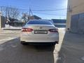 Toyota Camry 2020 года за 12 500 000 тг. в Актобе – фото 6
