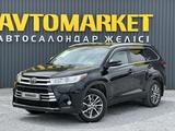 Toyota Highlander 2019 года за 15 500 000 тг. в Актобе