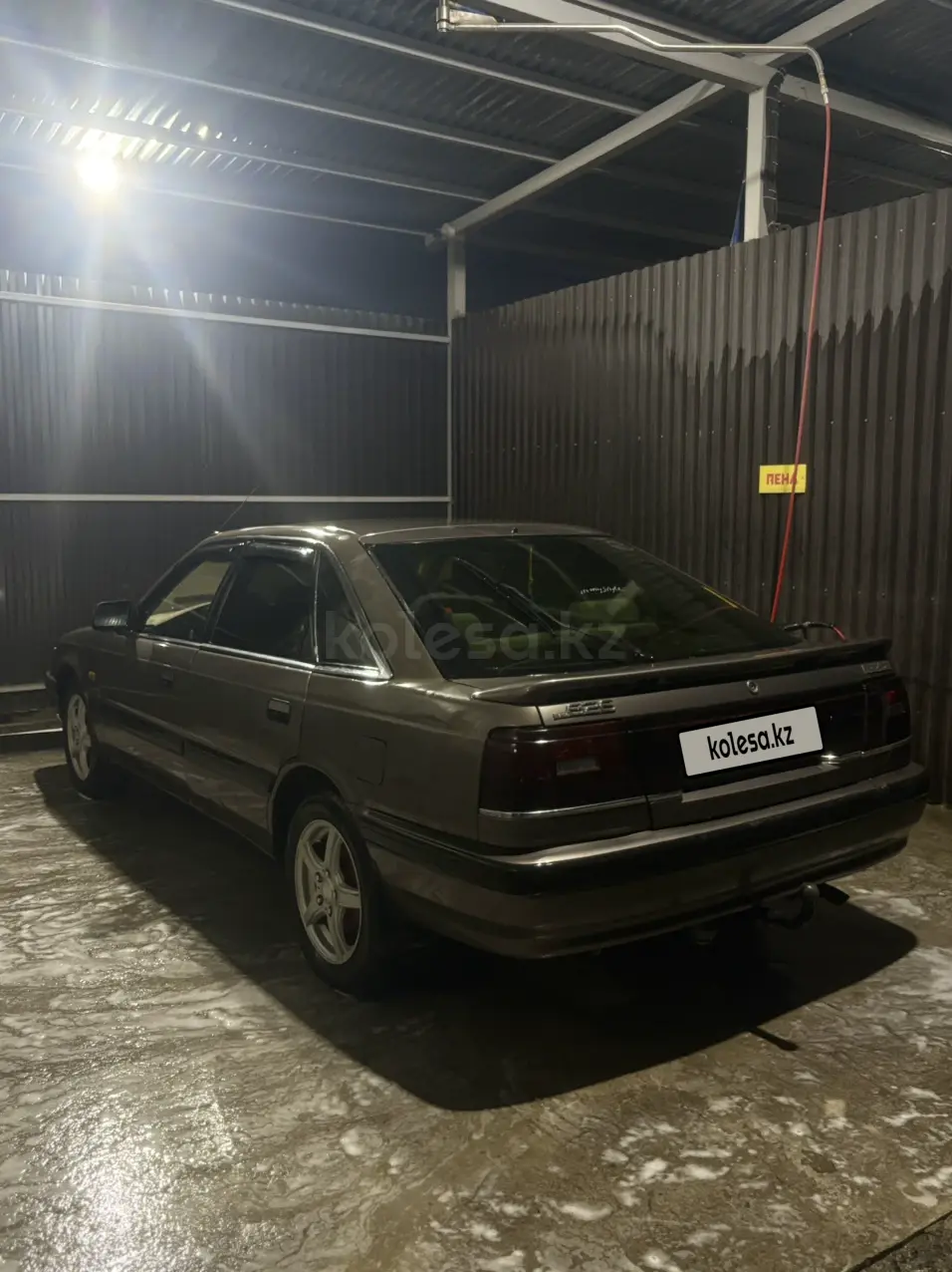 Mazda 626, 1989