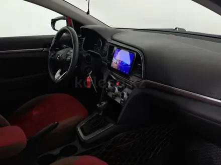Hyundai Elantra 2019 года за 6 450 000 тг. в Астана – фото 15