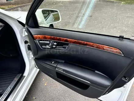 Mercedes-Benz S 500 2010 года за 12 500 000 тг. в Алматы – фото 9