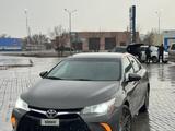 Toyota Camry 2016 года за 6 500 000 тг. в Атырау