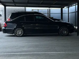Mercedes-Benz E 350