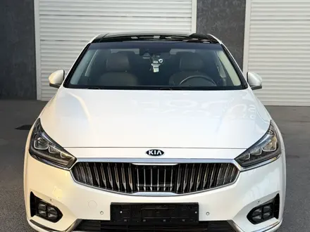 Kia K7 2018 года за 10 500 000 тг. в Шымкент