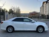 Toyota Camry 2014 года за 8 890 000 тг. в Астана – фото 2