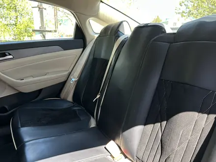 Hyundai Sonata 2019 года за 7 800 000 тг. в Актобе – фото 18