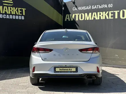 Hyundai Sonata 2019 года за 7 800 000 тг. в Актобе – фото 5
