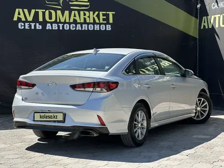 Hyundai Sonata 2019 года за 7 800 000 тг. в Актобе – фото 6