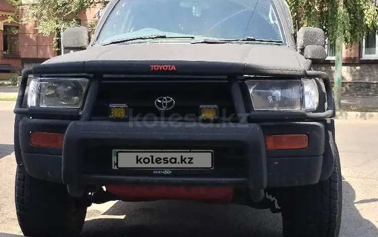 Toyota Hilux Surf 1998 годаүшін5 800 000 тг. в Усть-Каменогорск