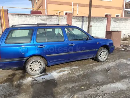 Volkswagen Golf 1996 года за 1 350 000 тг. в Талдыкорган – фото 3