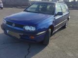 Volkswagen Golf 1996 годаfor1 350 000 тг. в Талдыкорган – фото 3