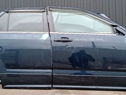 Дверь на Cadillac за 90 000 тг. в Алматы