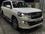 Toyota Land Cruiser 2021 годаүшін57 000 000 тг. в Шымкент – фото 2