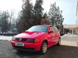 Volkswagen Polo 1996 годаүшін1 800 000 тг. в Тараз