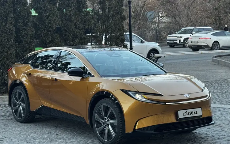 Toyota bZ5 2025 года за 16 200 000 тг. в Шымкент