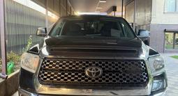 Toyota Tundra 2018 года за 18 500 000 тг. в Шымкент