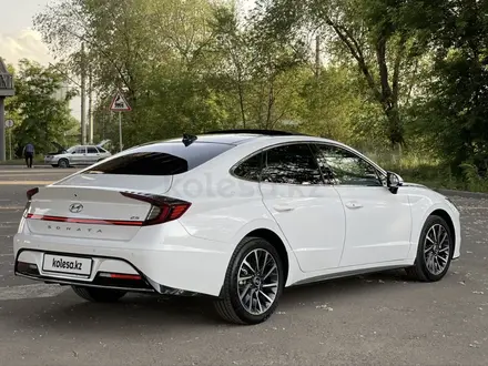 Hyundai Sonata 2022 года за 12 200 000 тг. в Алматы – фото 6