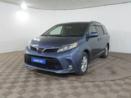 Toyota Sienna 2016 года за 9 460 000 тг. в Шымкент