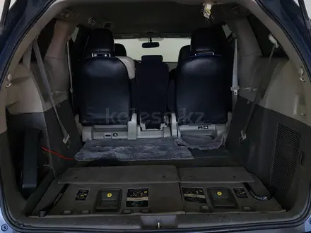 Toyota Sienna 2016 года за 9 460 000 тг. в Шымкент – фото 10
