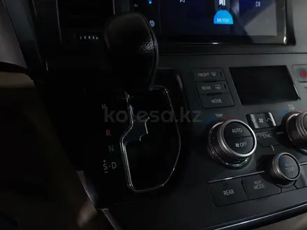 Toyota Sienna 2016 года за 9 460 000 тг. в Шымкент – фото 21