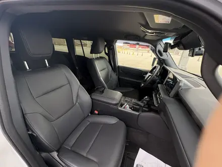 Toyota Land Cruiser Prado 2024 года за 29 000 000 тг. в Караганда – фото 25