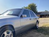 Mercedes-Benz E 220 1995 годаfor3 800 000 тг. в Шымкент – фото 3