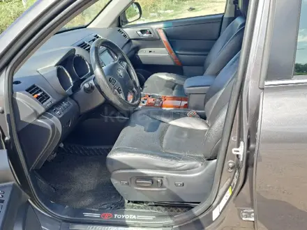 Toyota Highlander 2011 года за 12 500 000 тг. в Алматы – фото 18