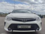 Toyota Camry 2016 годаfor10 300 000 тг. в Астана