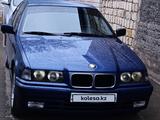 BMW 318 1995 годаүшін2 600 000 тг. в Актобе – фото 2